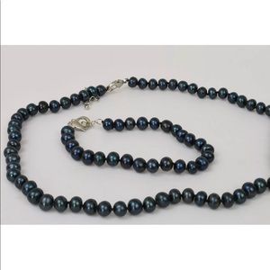 Black Pearl Necklace, Bracelet and Earring Set